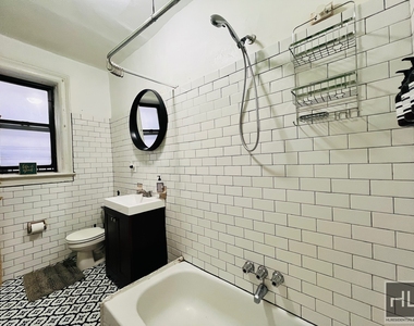 St Johns Place - Photo Thumbnail 4
