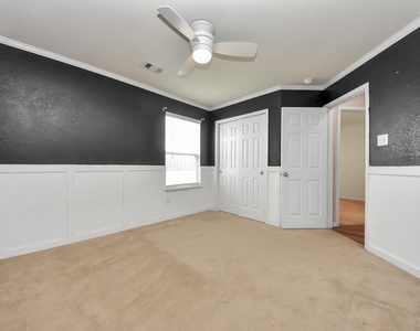3226 View Valley Trail - Photo Thumbnail 18
