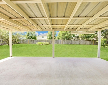 21611 Country Club Green Way - Photo Thumbnail 34