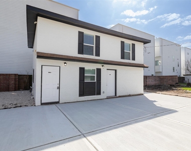 6327 Illinois Street - Photo Thumbnail 13