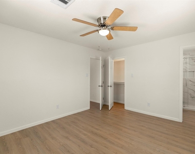 6327 Illinois Street - Photo Thumbnail 6