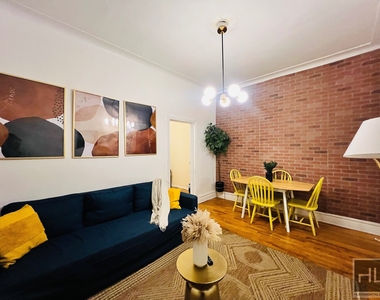 St Johns Place - Photo Thumbnail 1