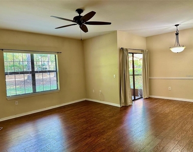 2209 Portofino Place - Photo Thumbnail 4