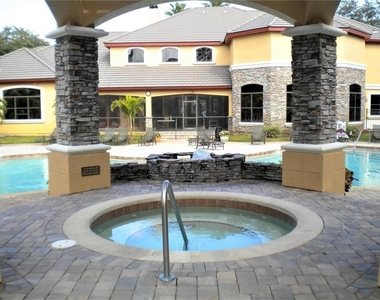 2209 Portofino Place - Photo Thumbnail 27