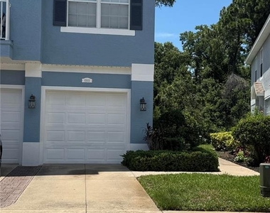 8503 Shallow Creek Court - Photo Thumbnail 15