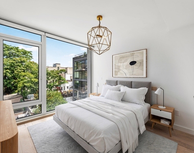 632 Lorimer Street - Photo Thumbnail 8