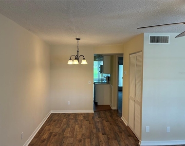 4705 1st Street Ne - Photo Thumbnail 4