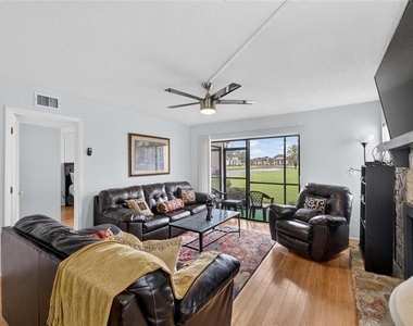 115 Lakeview Place - Photo Thumbnail 28