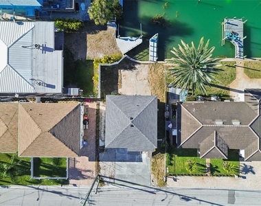 14919 N Bayshore Drive - Photo Thumbnail 35