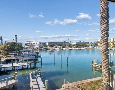 14919 N Bayshore Drive - Photo Thumbnail 47