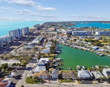 14919 N Bayshore Drive - Photo Thumbnail 3