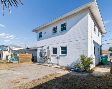 14919 N Bayshore Drive - Photo Thumbnail 31