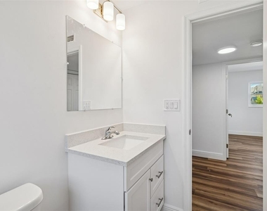 14919 N Bayshore Drive - Photo Thumbnail 23