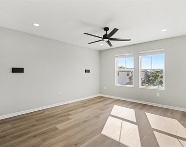12531 Triple Creek Boulevard - Photo Thumbnail 11