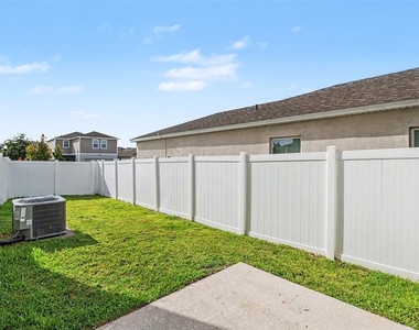 12531 Triple Creek Boulevard - Photo Thumbnail 15