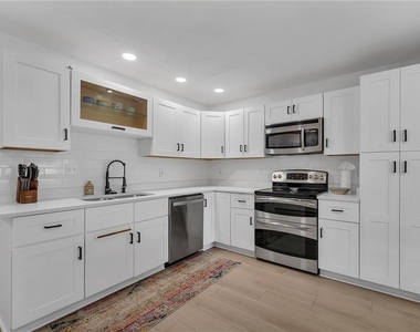 3295 57th Street N - Photo Thumbnail 13