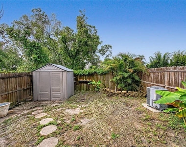 3010 S Pines Drive - Photo Thumbnail 22