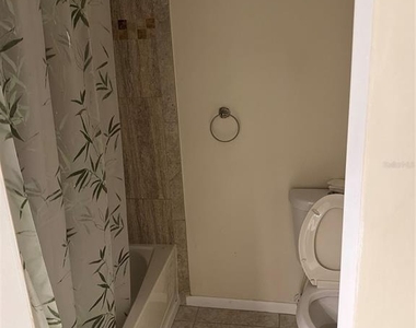 700 Starkey Road - Photo Thumbnail 8