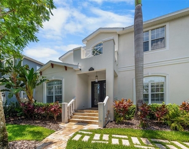 4802 W Beachway Drive - Photo Thumbnail 1