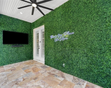4802 W Beachway Drive - Photo Thumbnail 35