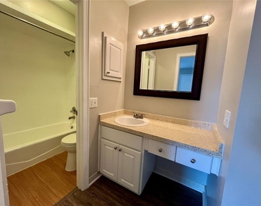 505 S Westland Avenue - Photo Thumbnail 9
