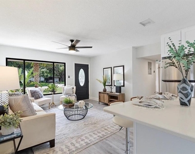 4721 W Wisconsin Avenue - Photo Thumbnail 2