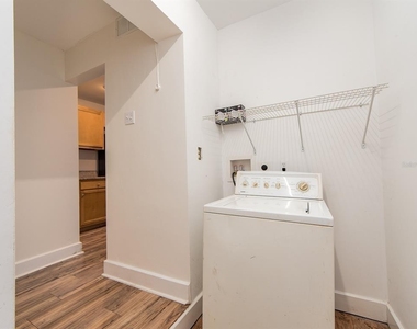 2242 Indian Avenue S - Photo Thumbnail 7