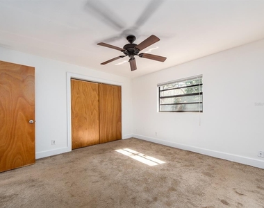 2242 Indian Avenue S - Photo Thumbnail 8