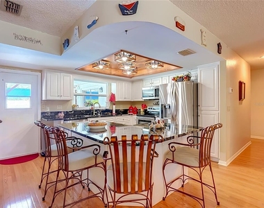 3008 Ripplewood Drive - Photo Thumbnail 15