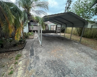 5325 Lime Avenue - Photo Thumbnail 2