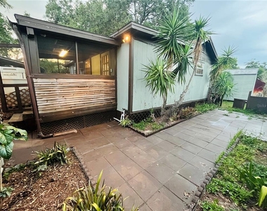 5325 Lime Avenue - Photo Thumbnail 8