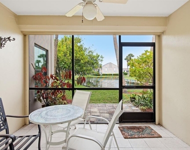 2453 Egret Boulevard - Photo Thumbnail 26