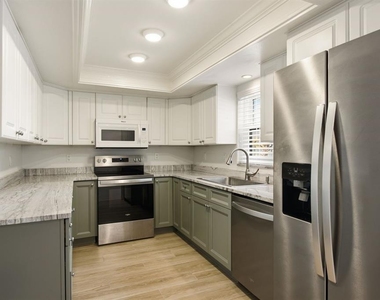 2453 Egret Boulevard - Photo Thumbnail 11