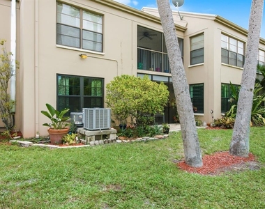 2453 Egret Boulevard - Photo Thumbnail 34