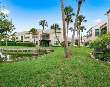 2453 Egret Boulevard - Photo Thumbnail 31
