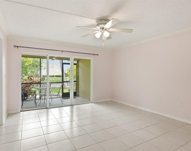 2453 Egret Boulevard - Photo Thumbnail 6