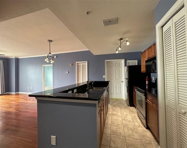 700 S Harbour Island Boulevard - Photo Thumbnail 4