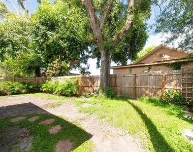 1840 51st Street S - Photo Thumbnail 9