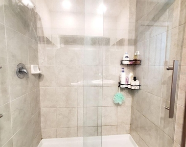 7026 Samuel Ivy Drive - Photo Thumbnail 22