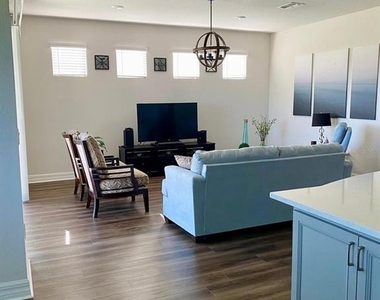 11723 Brighton Knoll Loop - Photo Thumbnail 9
