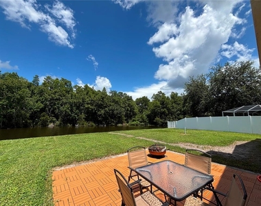 3231 Castle Rock Circle - Photo Thumbnail 24