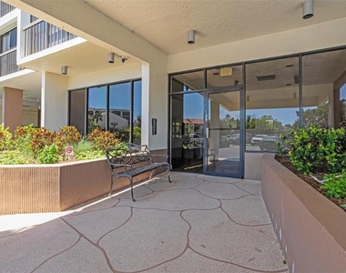 255 Dolphin Point - Photo Thumbnail 1