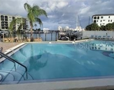 255 Dolphin Point - Photo Thumbnail 8