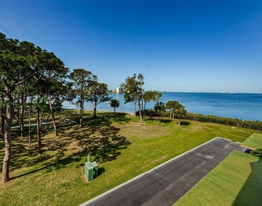 2700 Bayshore Boulevard - Photo Thumbnail 3