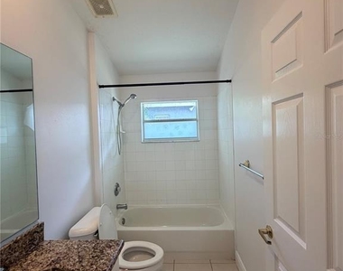 442 Knight Drive - Photo Thumbnail 15