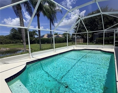 442 Knight Drive - Photo Thumbnail 17