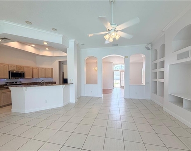 442 Knight Drive - Photo Thumbnail 12