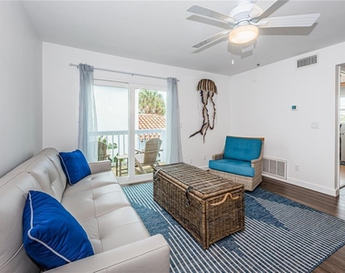 8432 W Gulf Boulevard - Photo Thumbnail 13
