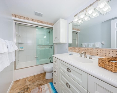 8432 W Gulf Boulevard - Photo Thumbnail 40