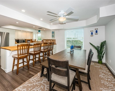 8432 W Gulf Boulevard - Photo Thumbnail 21